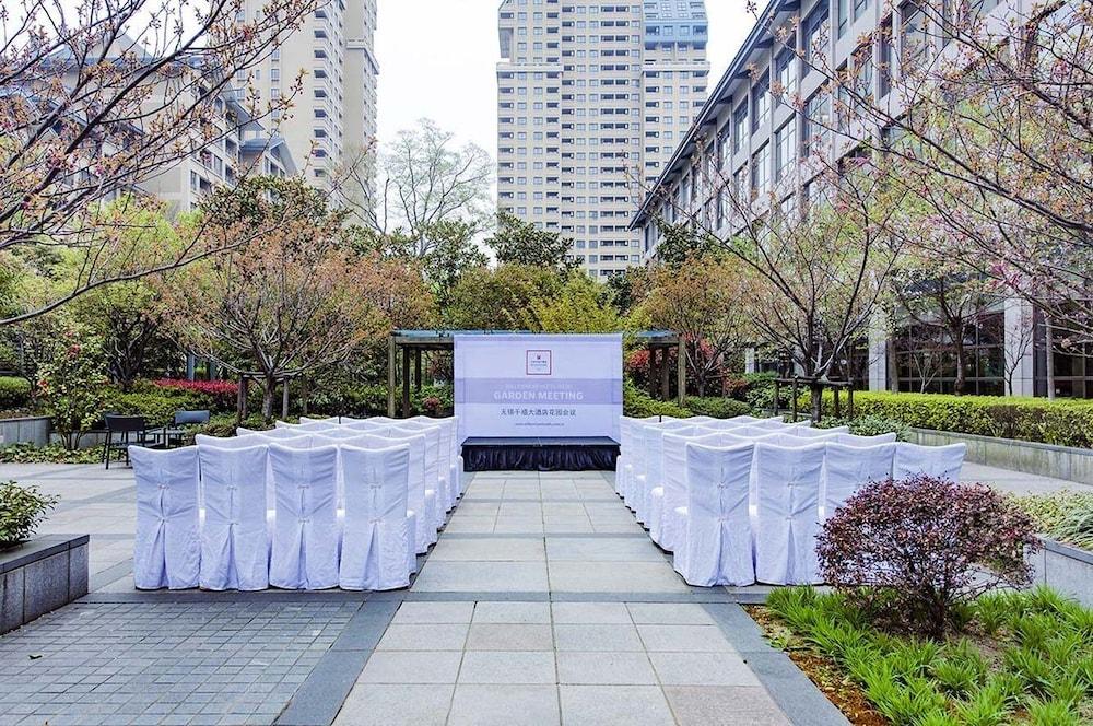 Millennium Hotel Wuxi Wuxi  Exteriör bild